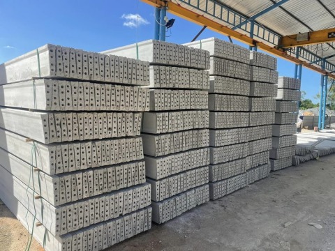 แผ่นรั้วคอนกรีตสำเร็จรูปเกรด A